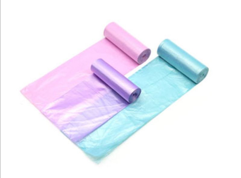 Coreless roll bag
